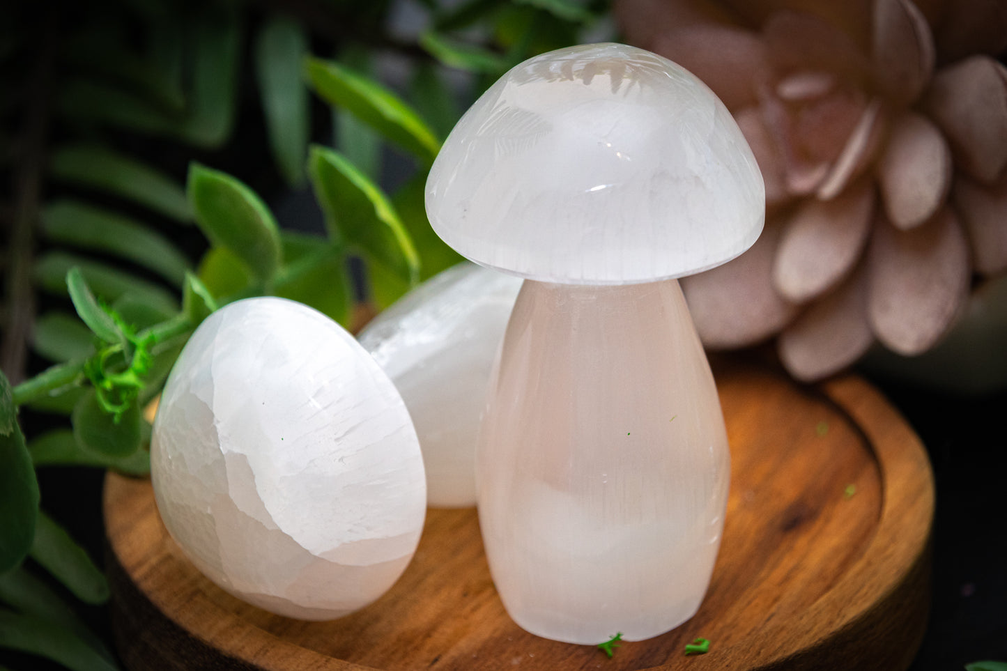 Selenite mushroom 60mm carving