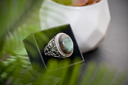 Labradorite adjustable statement ring