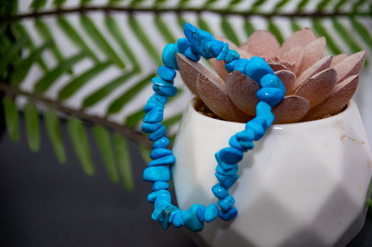 Blue Howlite chip bracelet