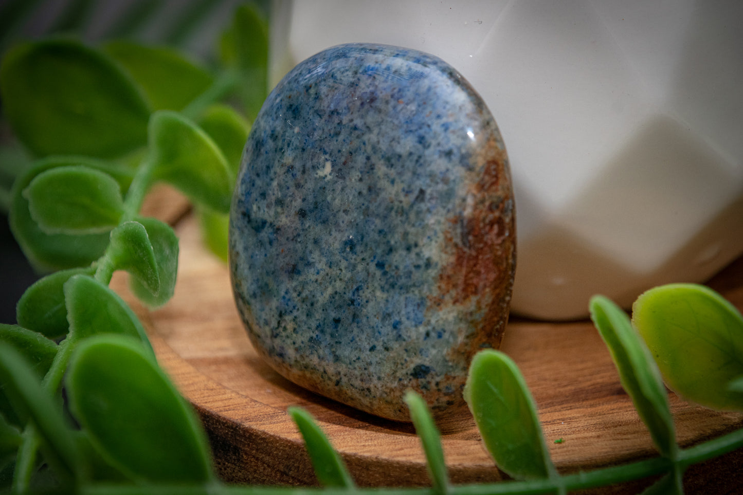 Dumortierite smooth stone