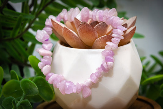 Kunzite chip bracelet