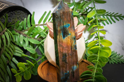 Flashy labradorite four sided point