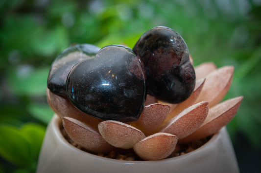 Mini Garnet heart carving