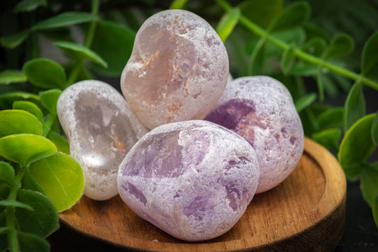 Amethyst dragon egg carving tumblestone