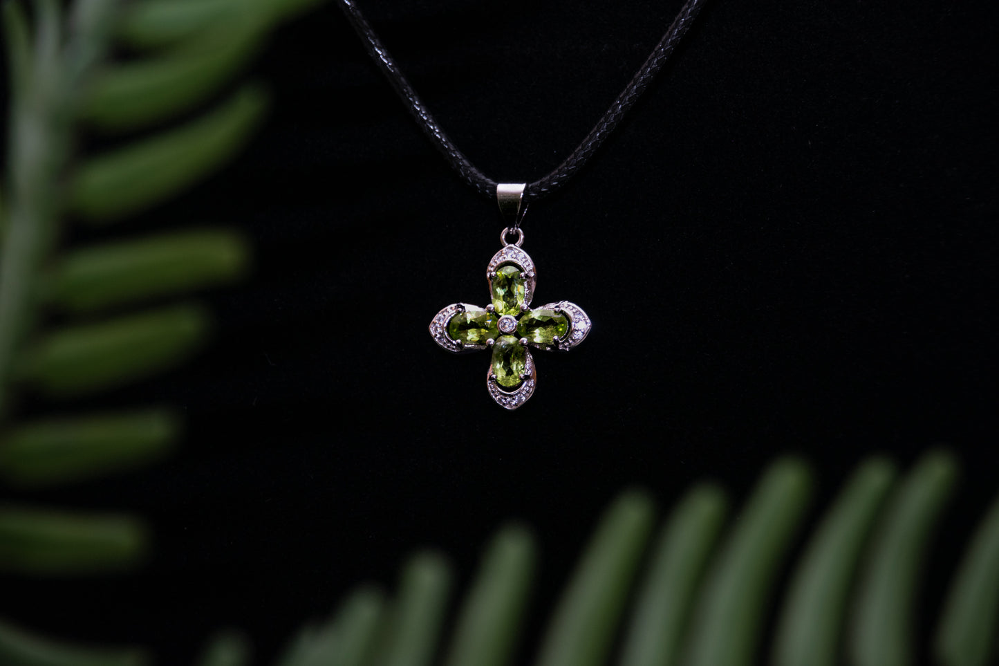 Faceted cut Peridot necklace