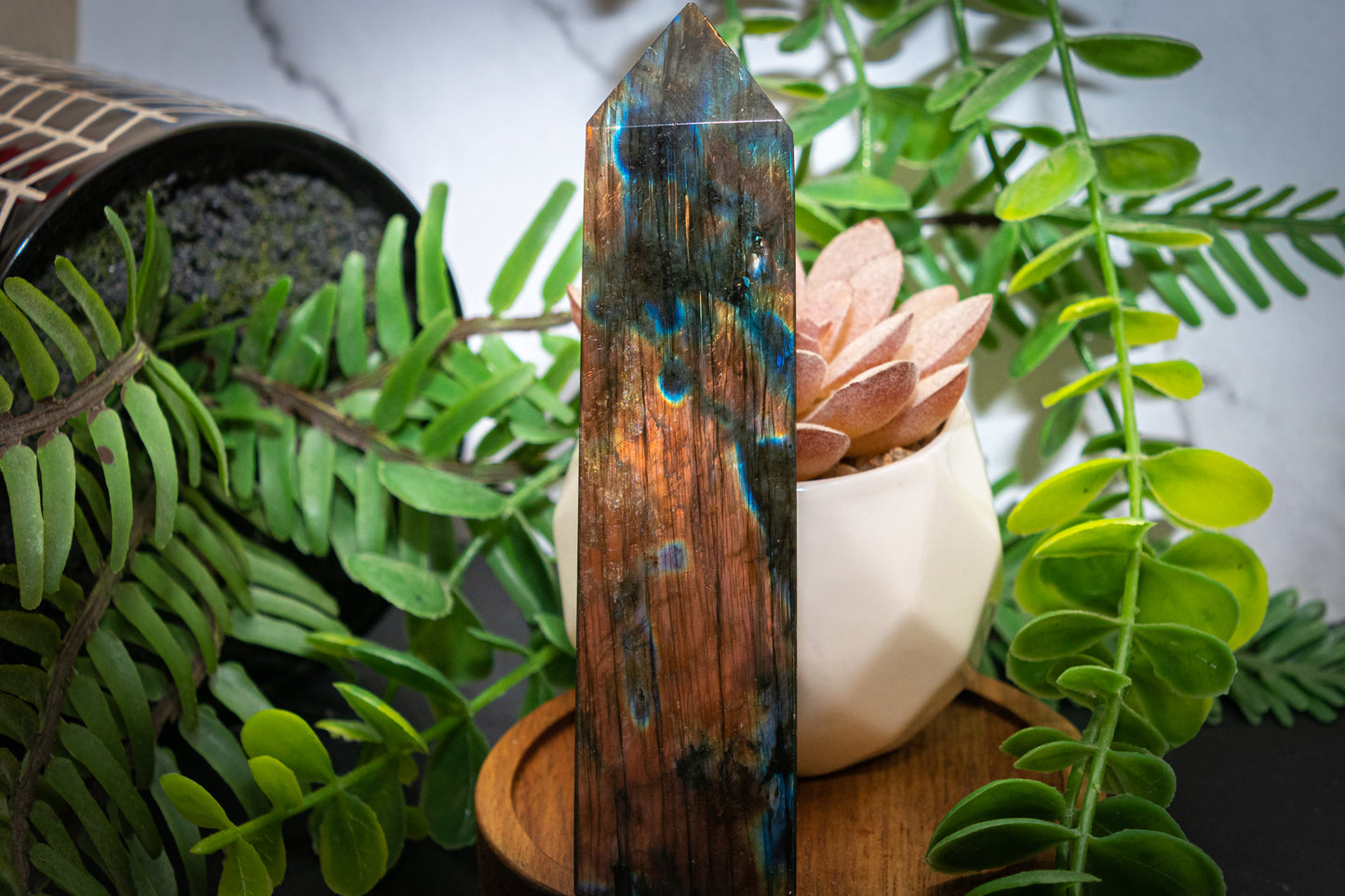 Flashy labradorite four sided point