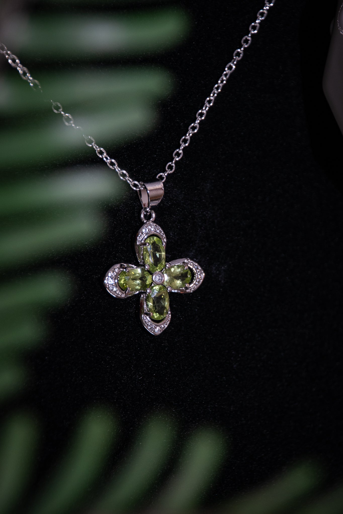 Faceted cut Peridot necklace